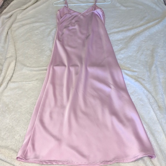 Pink slip dress - Picture 6 of 7
